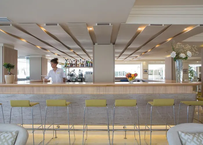 Sabina Кала-Мільор