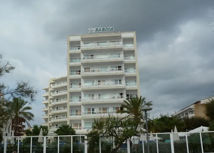 Готель Sabina 4*