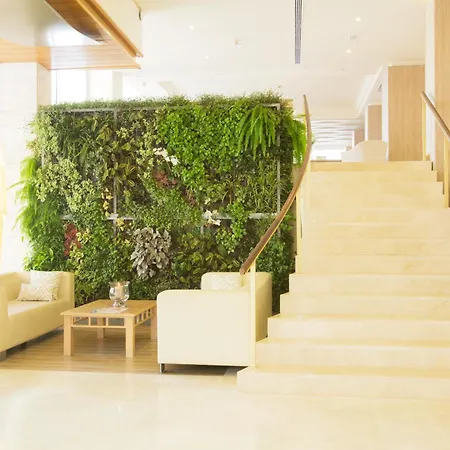 Sabina קאלה מילור