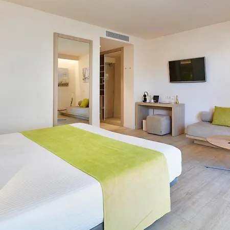 Sabina 4*
