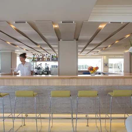 Sabina קאלה מילור